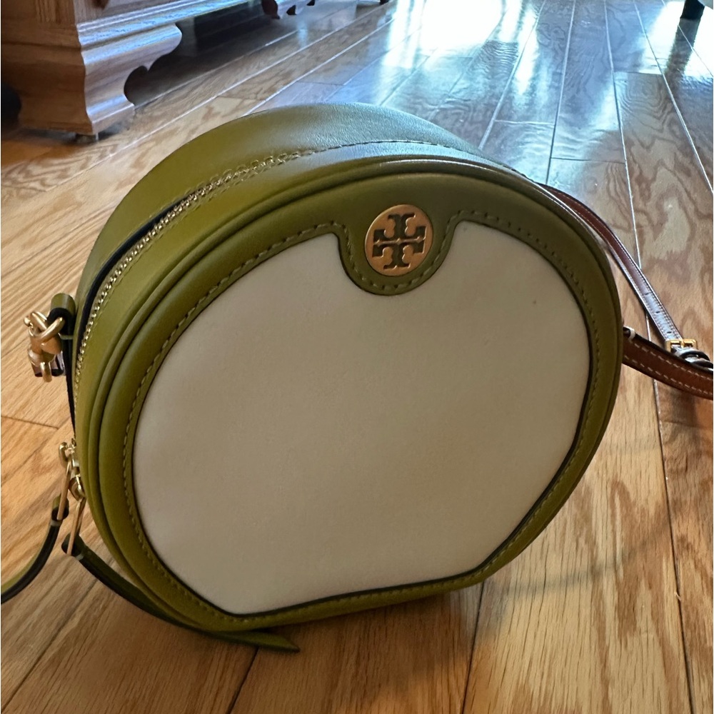 Tory Burch Olive Green Circle Bag